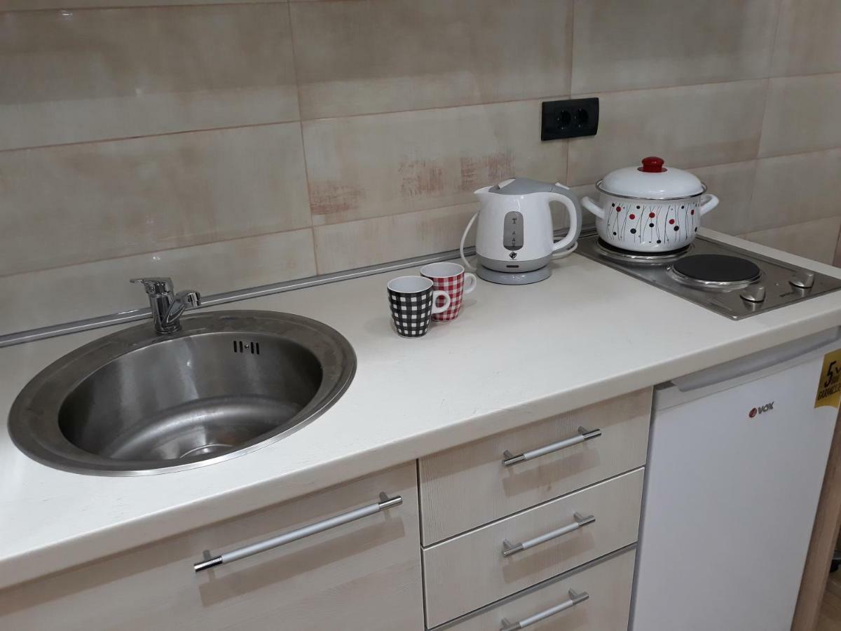 Sweet Yellow Apartment Белград Екстериор снимка