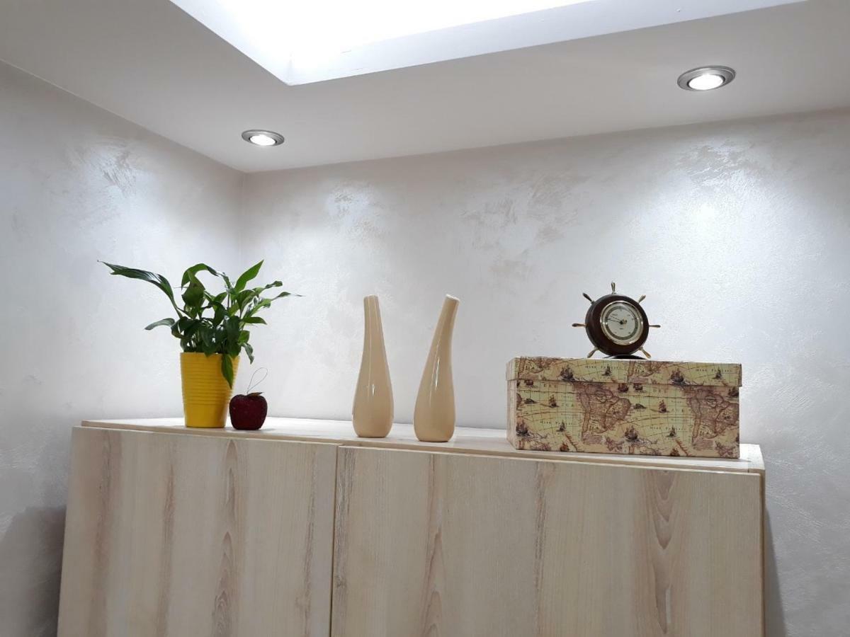 Sweet Yellow Apartment Белград Екстериор снимка